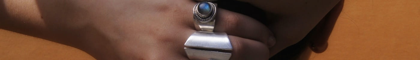 Massive Ringe