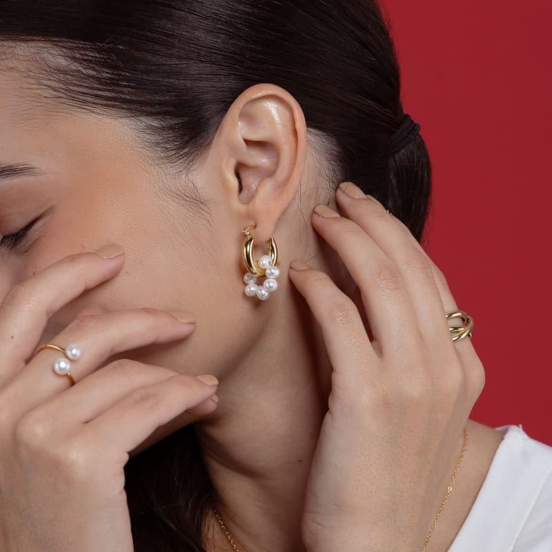 Edelstahlschmuck in Gold | KOOMPLIMENTS