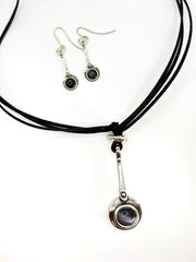 Halskette mit Anhänger und österreichischem Kristall schwarz - ZARA Halsketten KOOMPLIMENTS