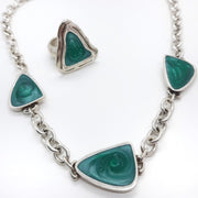 Gliederkette mit grünem Dreiecke - ZYKLON Halsketten KOOMPLIMENTS