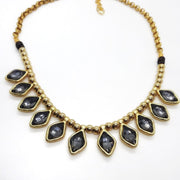 Halskette mit goldenen Perlen und Swarovski-Rauten Halsketten KOOMPLIMENTS