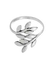 Blätter-Ring aus 925 Silber Ringe KOOMPLIMENTS