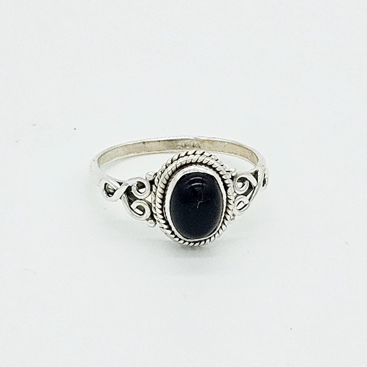 Boho Ring aus Silber mit schwarzem Onyx Stein Ringe KOOMPLIMENTS