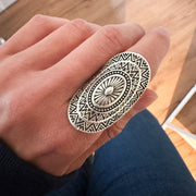 Breiter ovaler Ring Mandala Ringe KOOMPLIMENTS