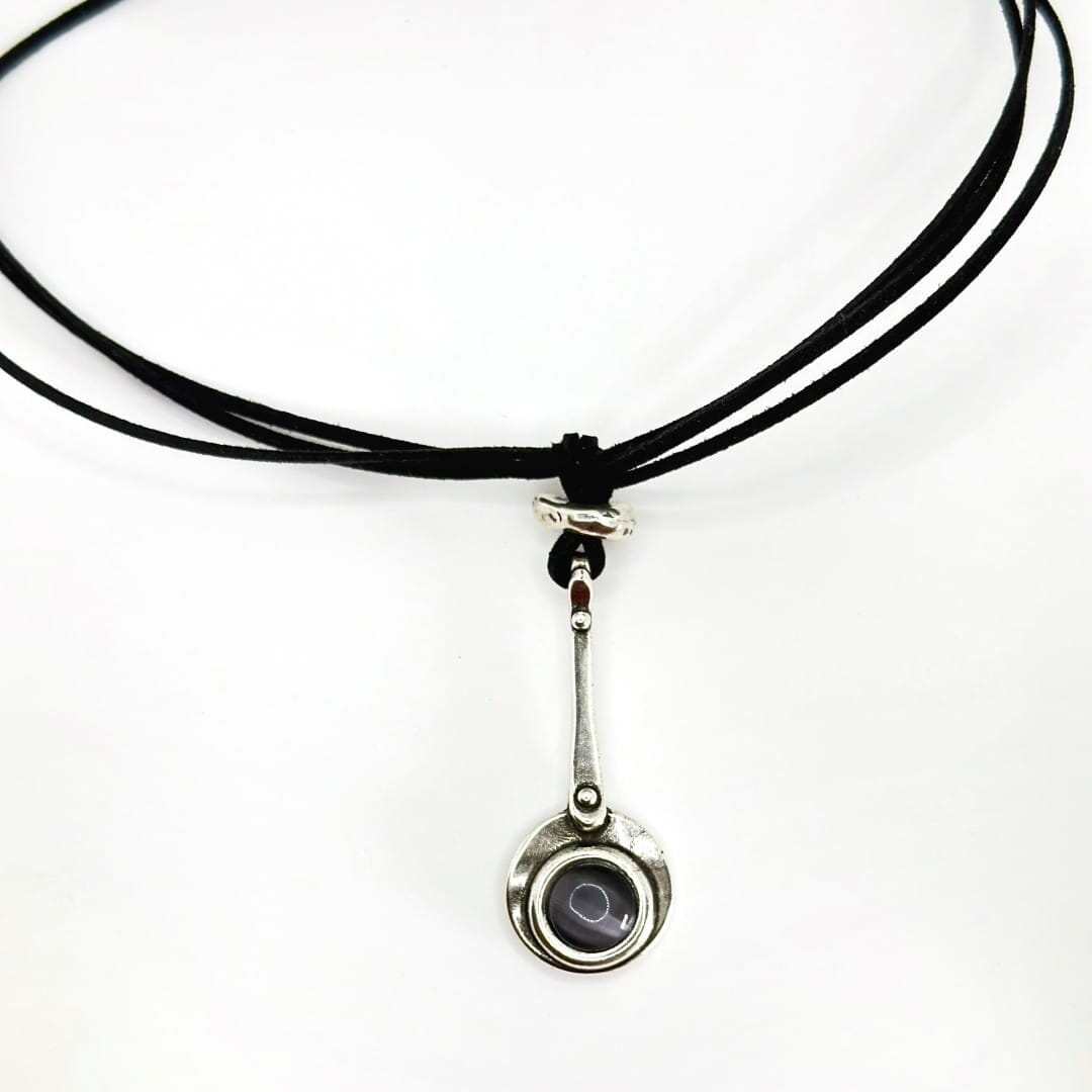 Halskette mit Anhänger und österreichischem Kristall schwarz - ZARA Halsketten KOOMPLIMENTS