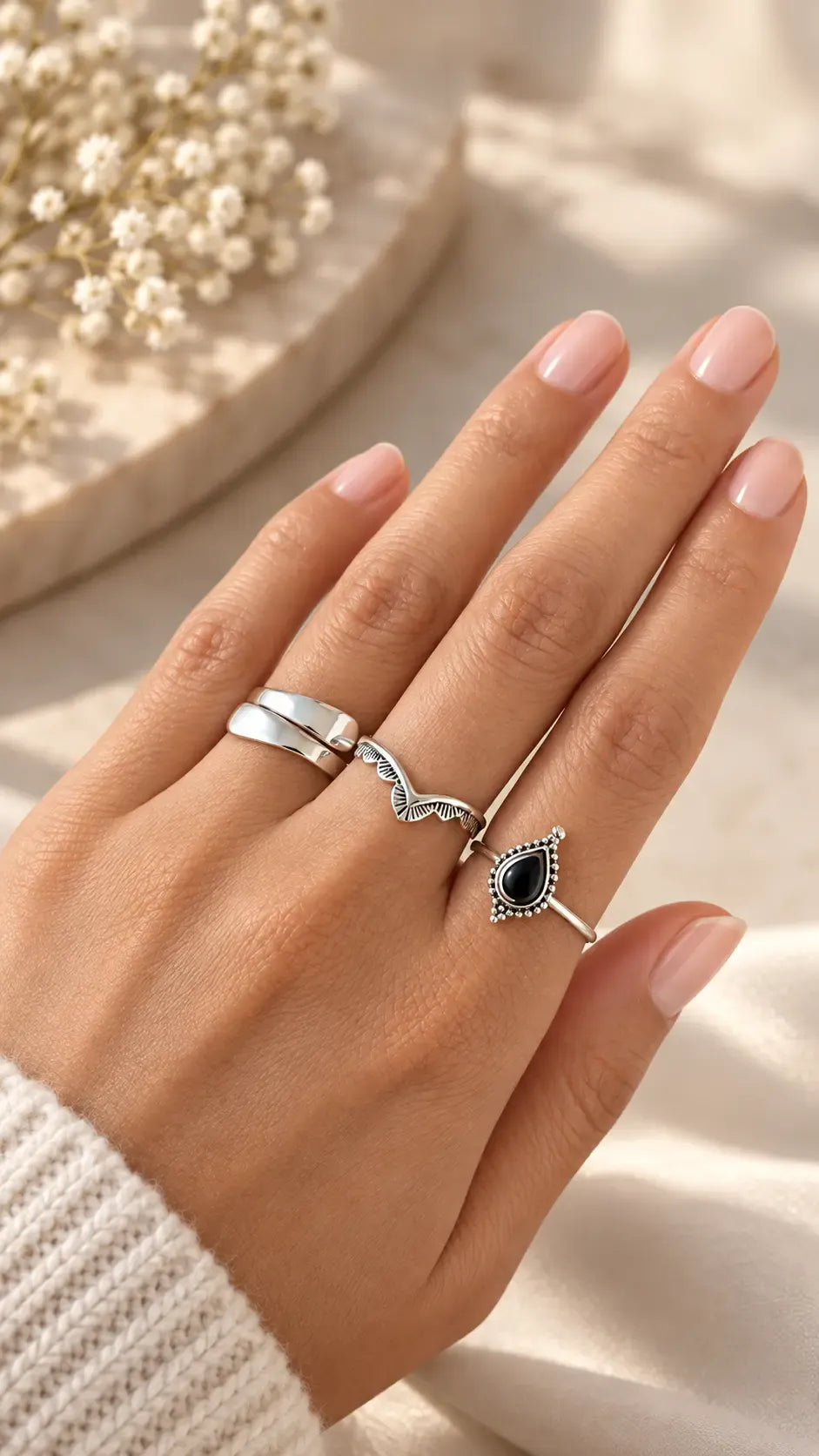 Onyx Ring aus 925 Sterlingsilber in Tropfenform Ringe KOOMPLIMENTS