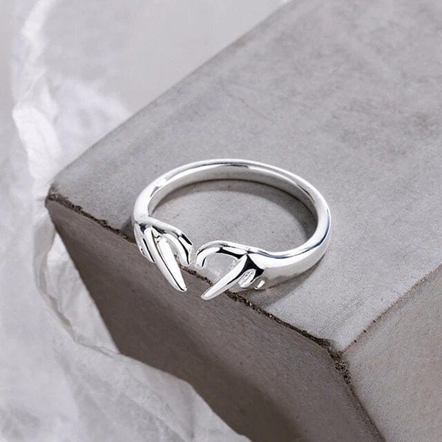 Ring mit herzförmigen Händen - Silber Ringe Dropi PRO
