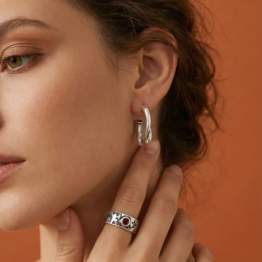 Silber Creolen Damen in spezieller Form Ohrringe KOOMPLIMENTS