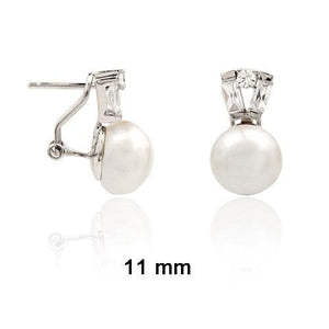 Silver ear clip with natural pearl and zirconia