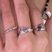 Tuareg-Silberring mit geometrischer Gravur Ringe KOOMPLIMENTS