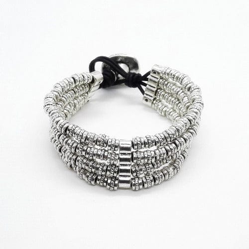 Armband aus Silber mit kleinen runden flachen Perlen - Simona Armband KOOMPLIMENTS