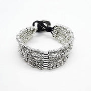 Armband aus Silber mit kleinen runden flachen Perlen - Simona Armband KOOMPLIMENTS