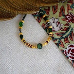 Pulsera con piedras verdes y piedras de pirita - JAÏ