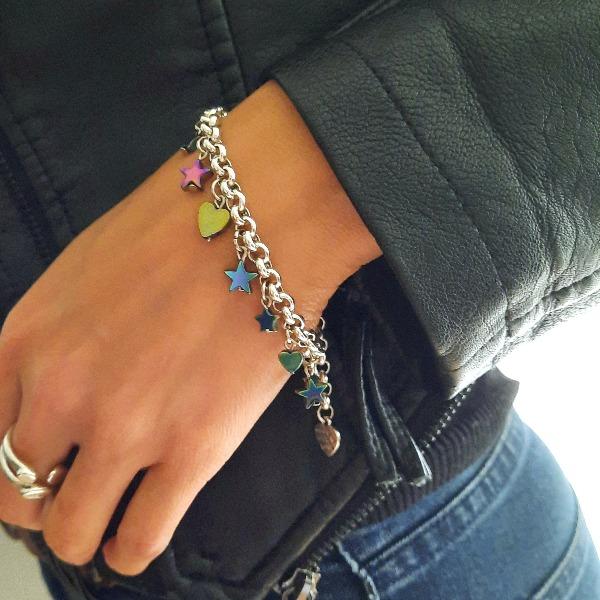 Armband mit Stern Charms - Chromatic Stars Armband KOOMPLIMENTS