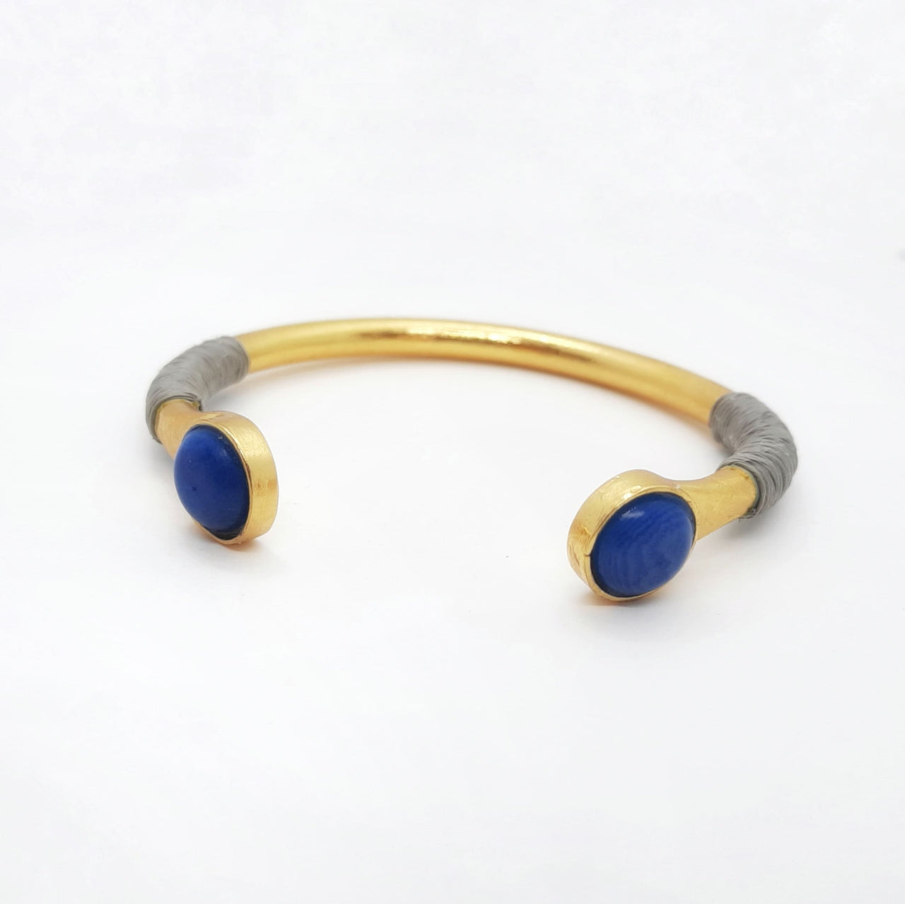 Armreif Thebe - Sueños Blau Armband KOOMPLIMENTS
