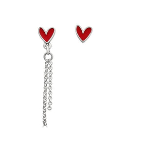 Asymmetrical chain earrings with hearts - LOCO AMOR