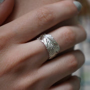 Baumblattring aus Silber - Mimose Akazie Ringe KOOMPLIMENTS