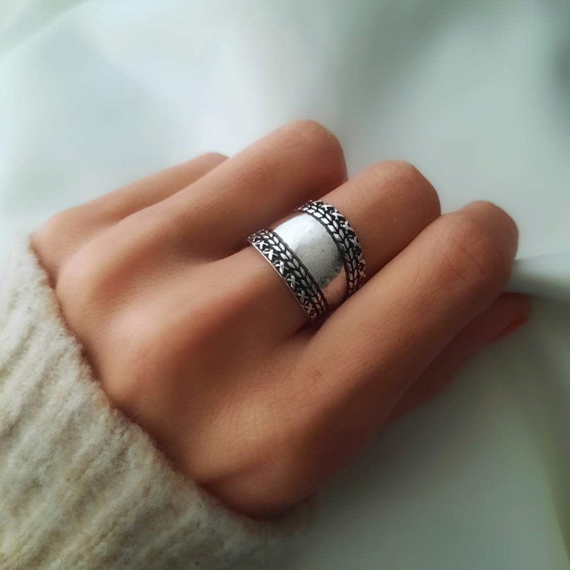Breiter Boho-Silberring - Gipsy Soul Ringe KOOMPLIMENTS
