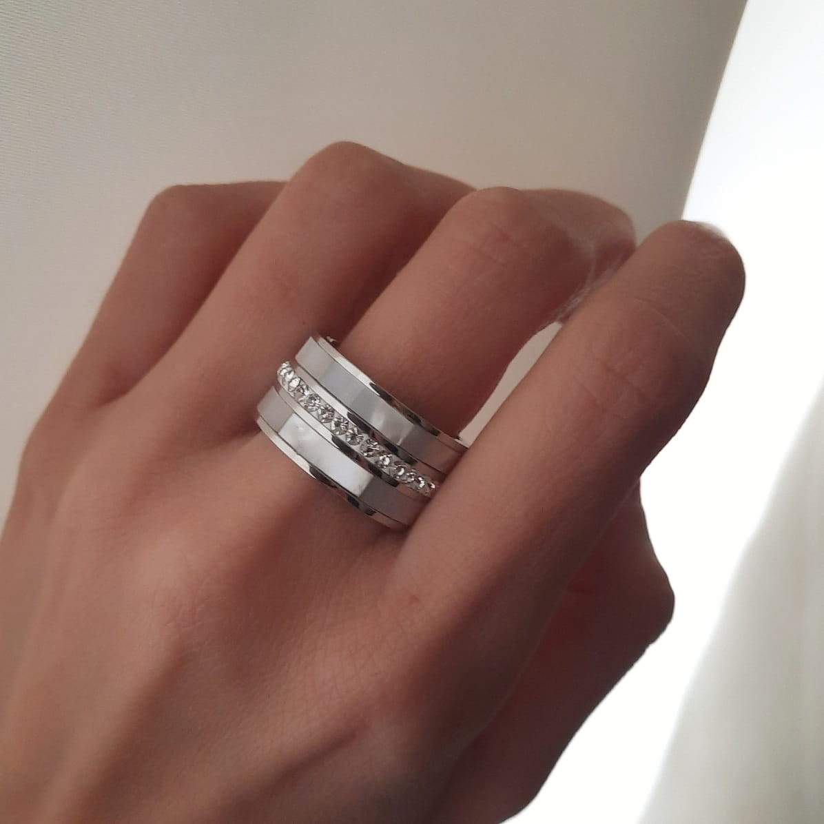 Breiter Ring aus Perlmutt und Zirkonia - Anastasia Ringe KOOMPLIMENTS