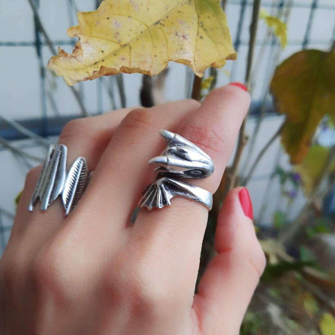 Breiter Ring mit Drachen - Drákon Ringe KOOMPLIMENTS