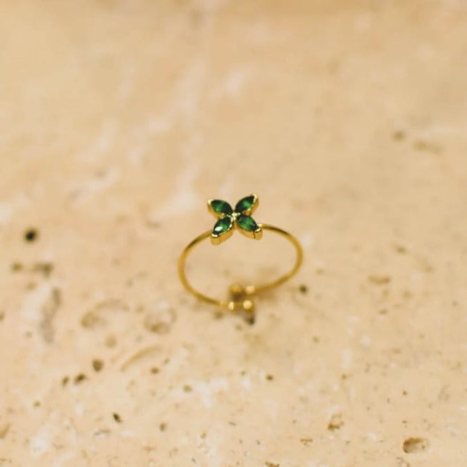 Butterfly-Ring mit grünen Kristallen - MÉLINE Ringe KOOMPLIMENTS 