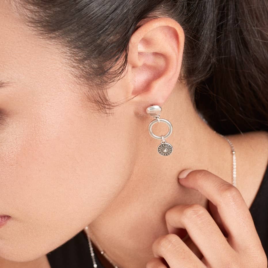 Charm Ohrringe Silber im ethnischen Stile Ohrringe KOOMPLIMENTS
