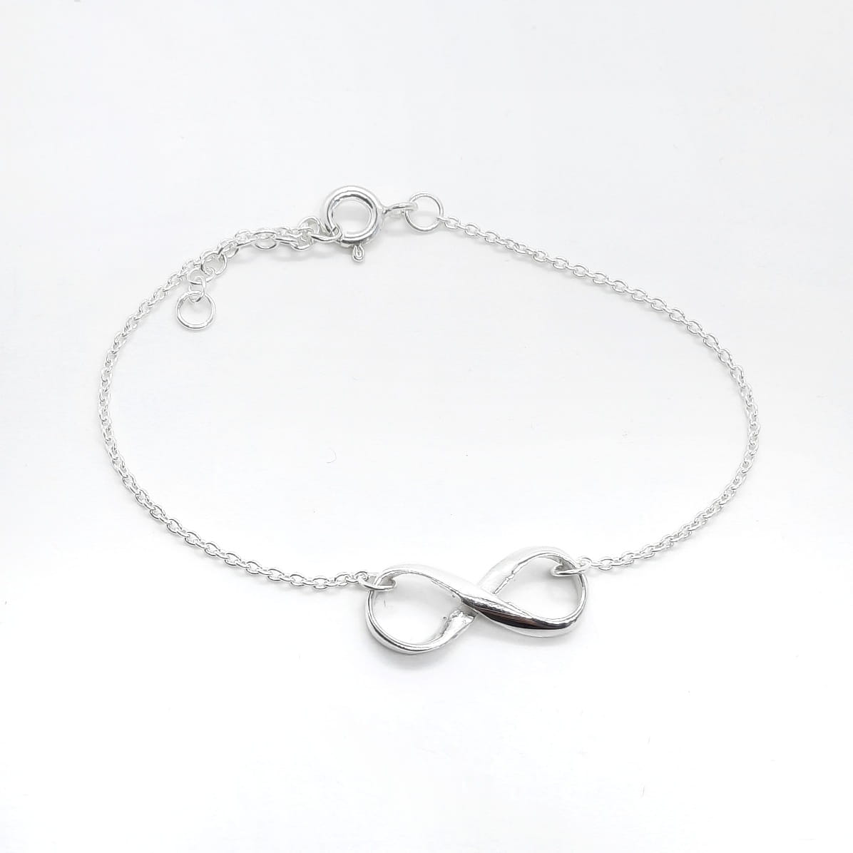 Damen Armkette aus Silber Ewigkeit Infinity Armband KOOMPLIMENTS
