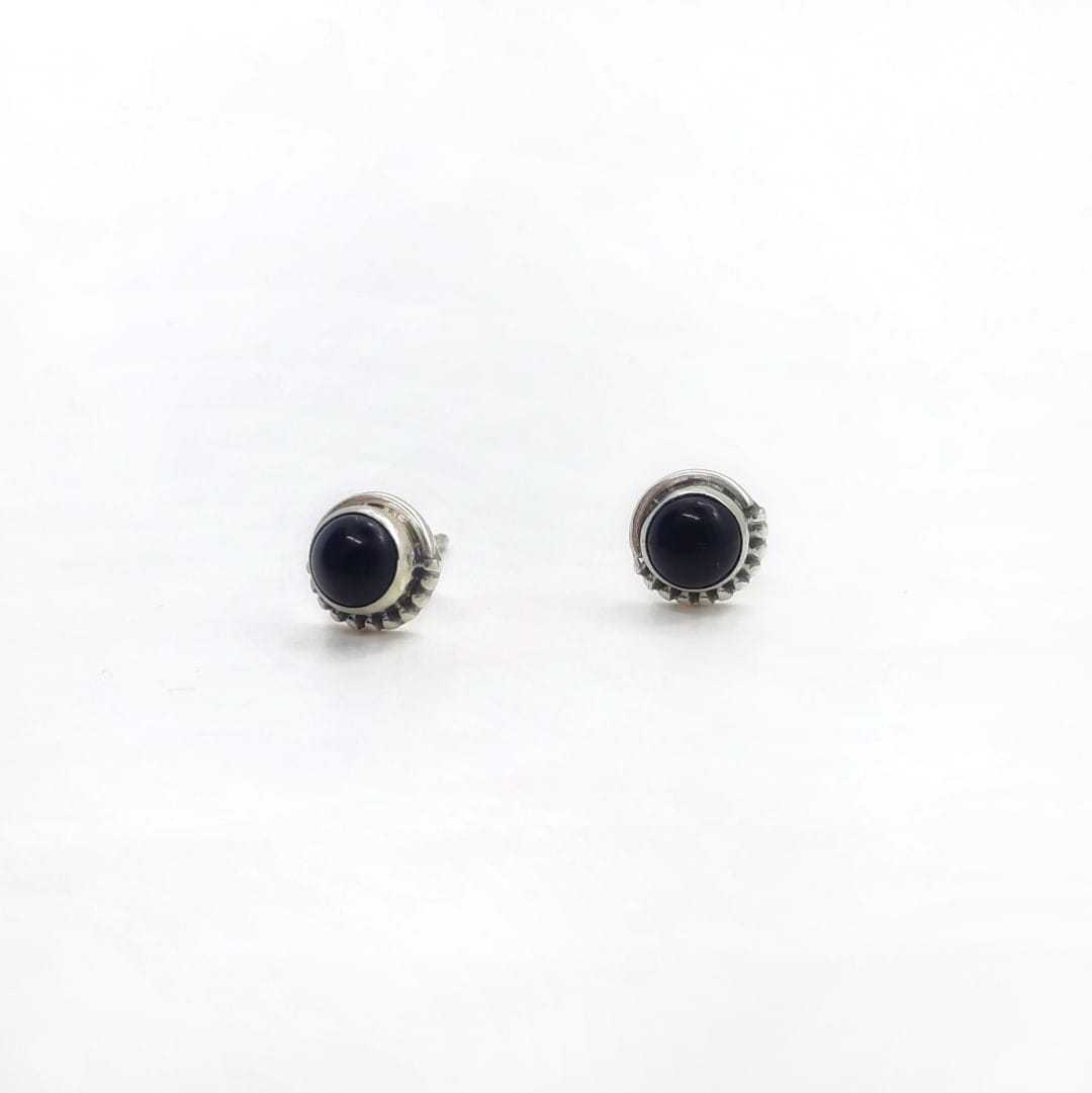 Damen Silber Ohrstecker mit runden schwarzen Steinen Ohrstecker KOOMPLIMENTS