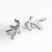 Designer Ohrstecker für Frauen aus mattem Silber - Océane Ohrstecker KOOMPLIMENTS