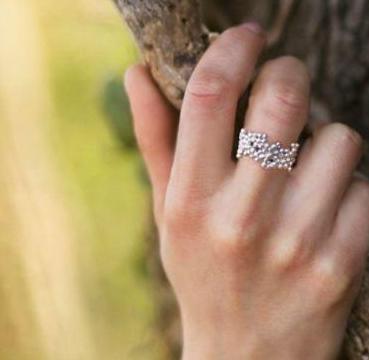 Designer Ring aus recyceltem Silber - Bulle Ringe KOOMPLIMENTS