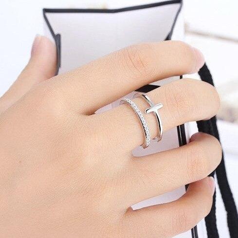 Doppelring mit Kreuz Ringe KOOMPLIMENTS