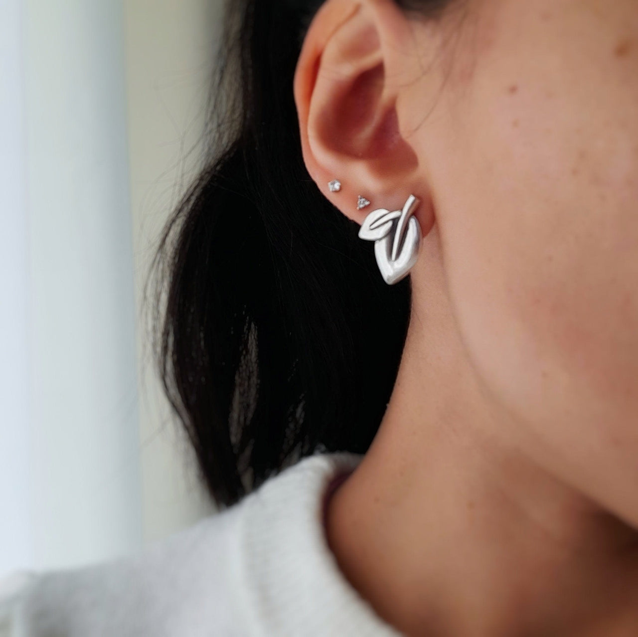 Einfache Damen Zwei Blatt Ohrstecker - Blätter Ohrstecker KOOMPLIMENTS