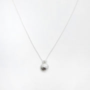 Feine minimale Sea Shell-Halskette auf Sterlingsilber Halsketten KOOMPLIMENTS