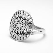 Feiner filigraner Mandala Ring - Universe Ringe KOOMPLIMENTS