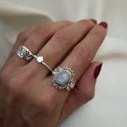 Feiner Silberring mit kleiner Blume Ringe KOOMPLIMENTS