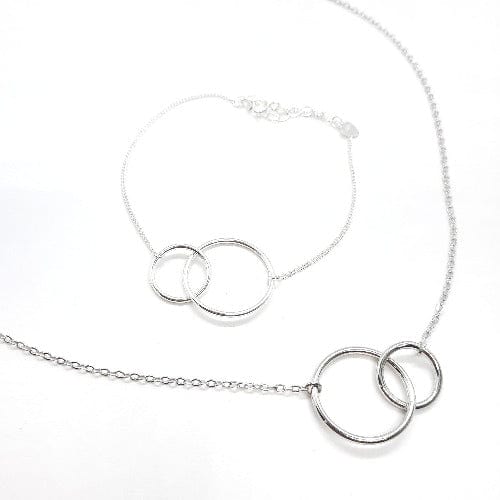 Feines Silber Armband verbundene Ringe - ALWAYS TOGETHER Armband KOOMPLIMENTS