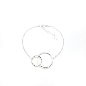 Fina pulsera de plata con Ringe conectados - ALWAYS TOGETHER