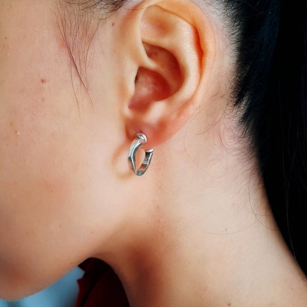 Frauen Silber Creolen im einzigartigen Design Ohrringe KOOMPLIMENTS