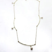 Gold Halskette mit Perlen - Long Tale Halsketten KOOMPLIMENTS