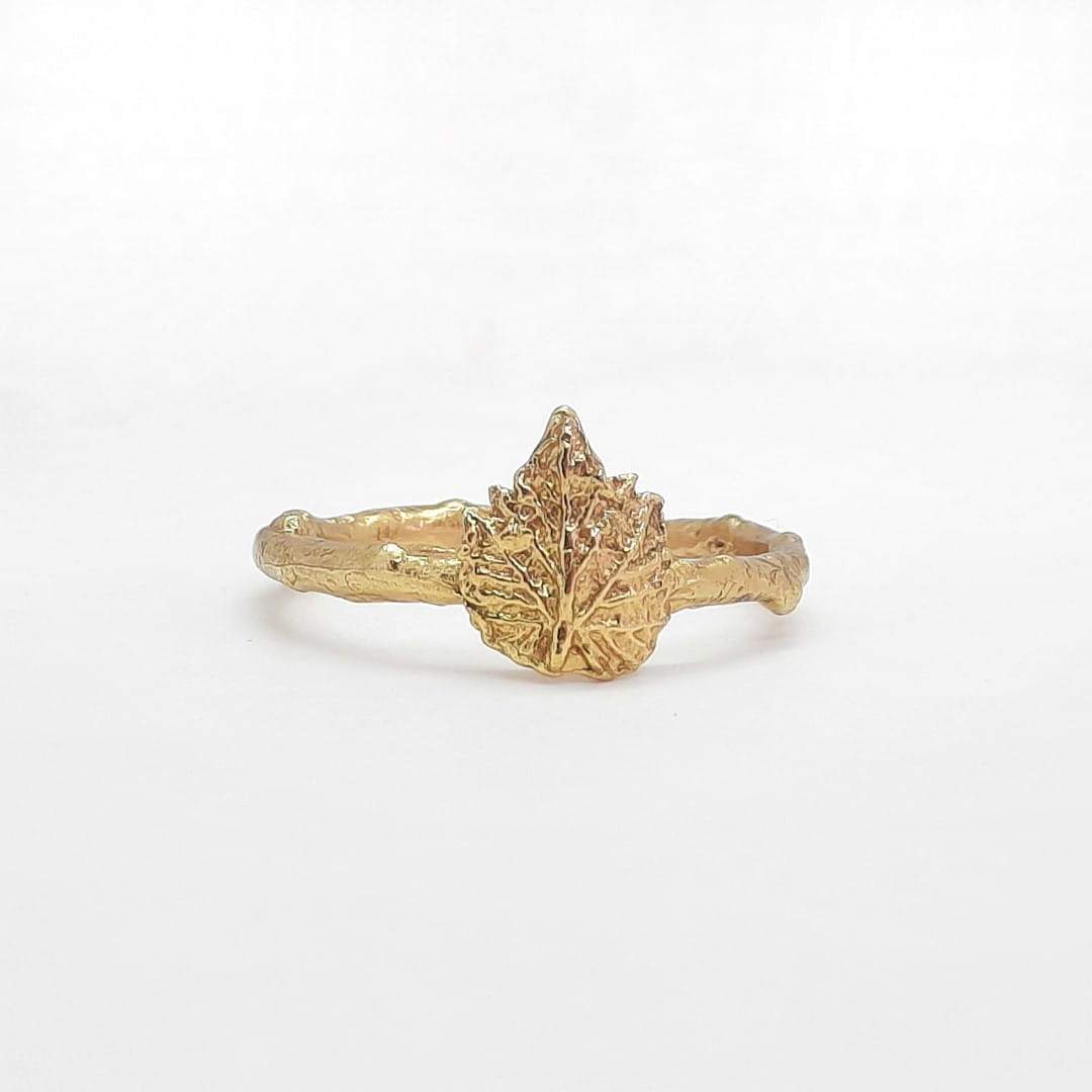 Gold Ring mit Weinlaub Ringe KOOMPLIMENTS