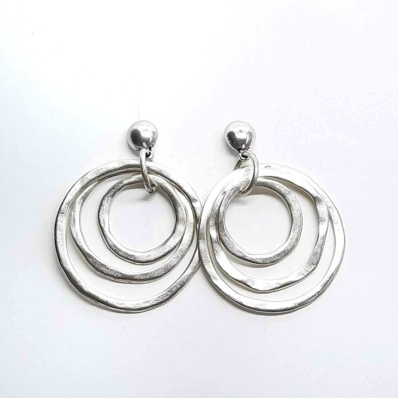 Grosse runde Ohrringe aus mattem Silber - Rings Ohrringe KOOMPLIMENTS