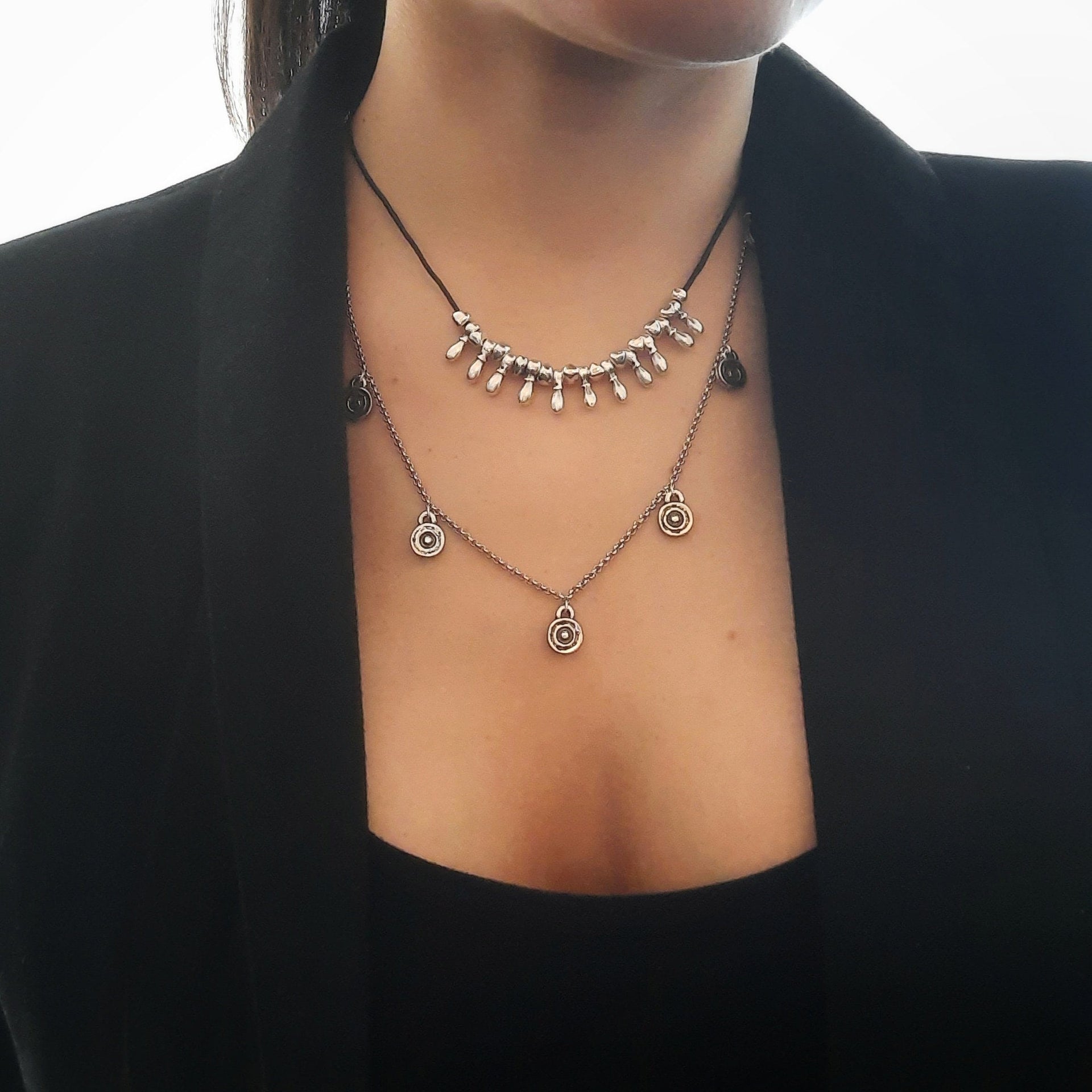 Halskette mit ethnischen Charms - Ethnie Halsketten KOOMPLIMENTS