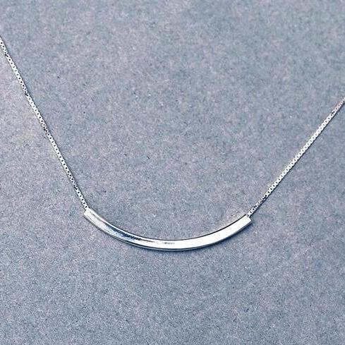 Halskette mit Stab-Anhänger aus Sterlingsilber - Lumière Halsketten KOOMPLIMENTS