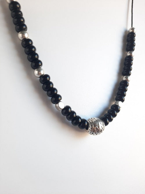Halsnahe Kette Obsidian schwarze Perlen