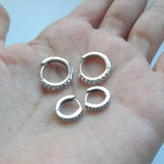 Klappcreolen Zirkonia weiss Silber 925 - Mini Eternity Ohrringe KOOMPLIMENTS