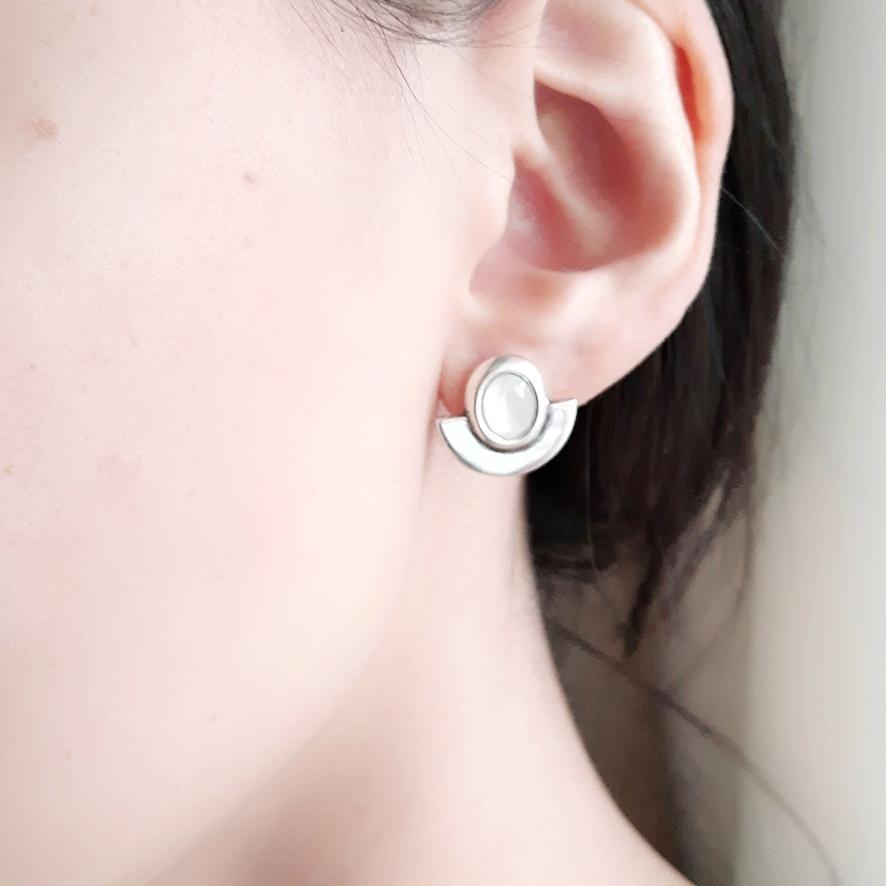 Kristall Ohrstecker mit Halbkreis - Cristal Ohrstecker KOOMPLIMENTS