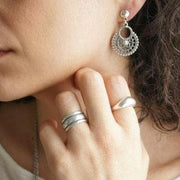 Kurviger Ring aus Silber Ringe KOOMPLIMENTS