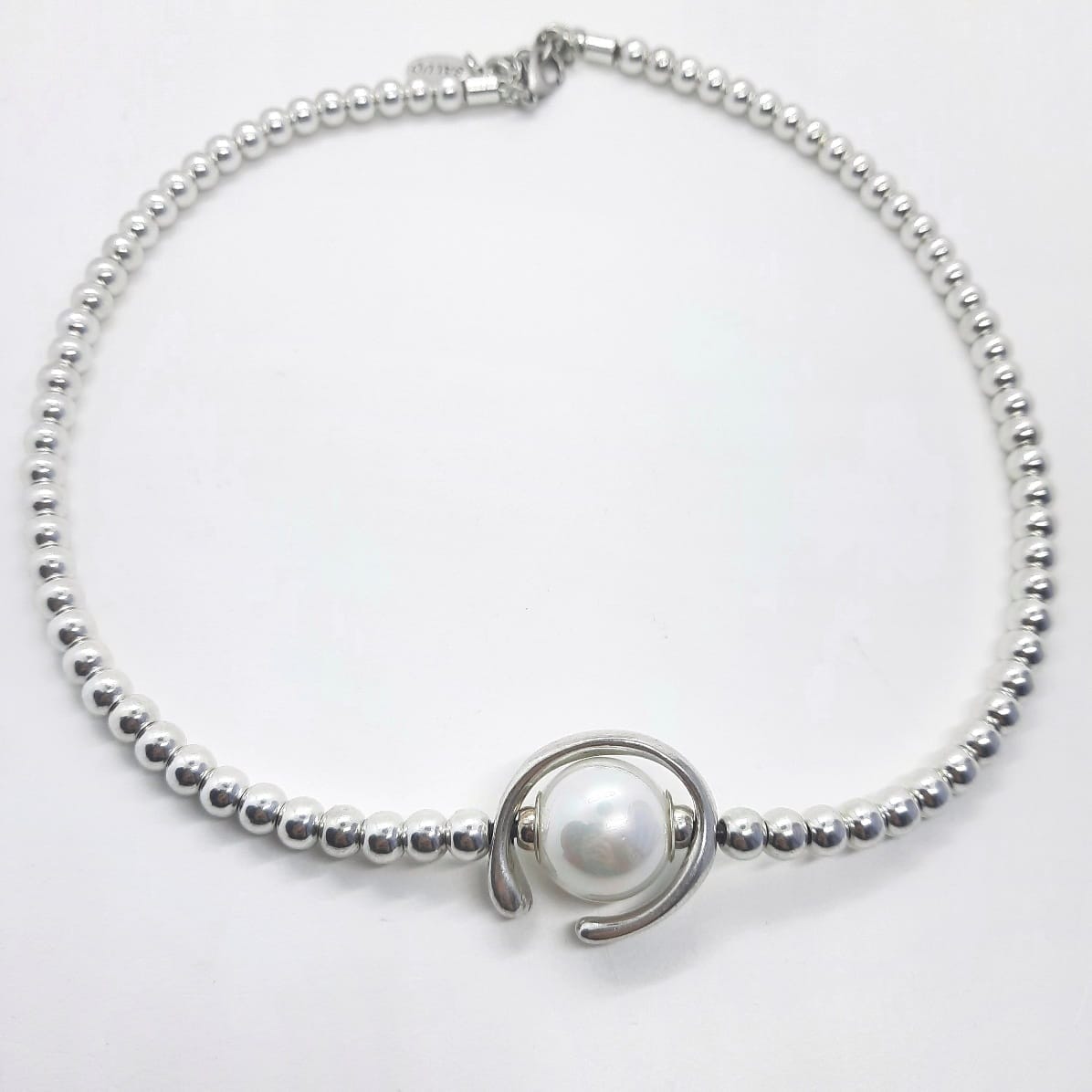Kurze Halskette mit weisser Perle - Amor Halsketten KOOMPLIMENTS