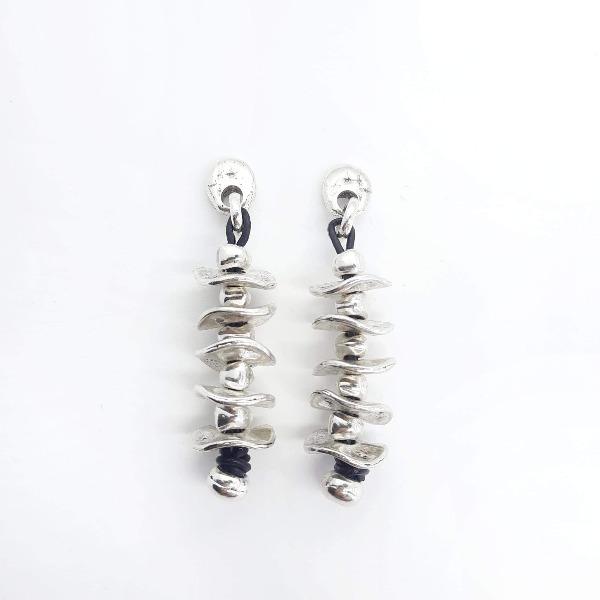 Lange Ohrringe mit Silber-Perlen - Amanita ko KOOMPLIMENTS