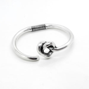 Solid women's bangle silver heart knot